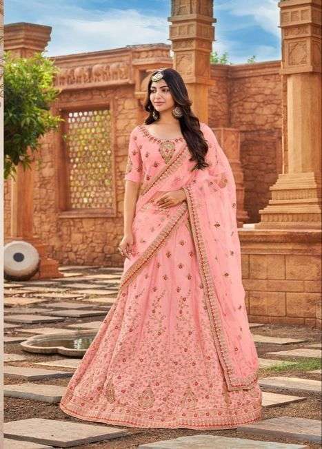 Fancy Designer Wedding Wear Exclusive Lehenga Choli. at Rs 3500 in Surat |  ID: 19276156012