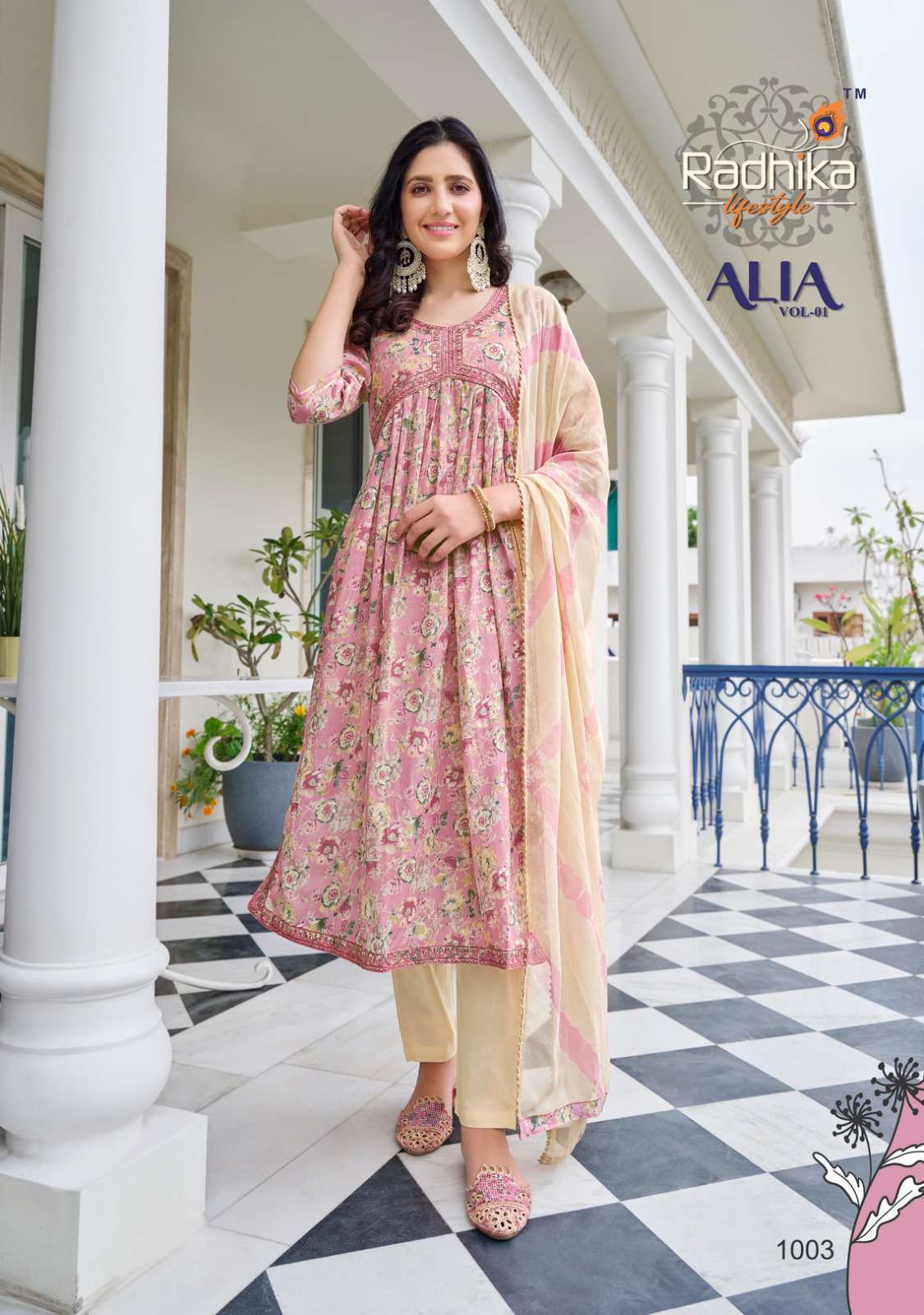 Ossm by monalisa vol 3 fancy kurti with pant with heavy dupatta at wholsale  rate