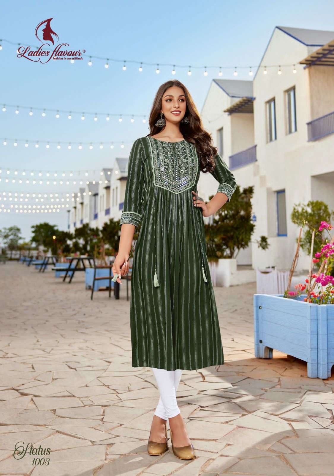 Ladies Flavour Status Branded Rayon Nyra Cut Kurti Catalogue Set